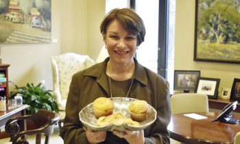 Klobuchar Features Slayton Bakery at Minnesota Morning