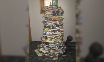 Holiday Decor at Slayton Library